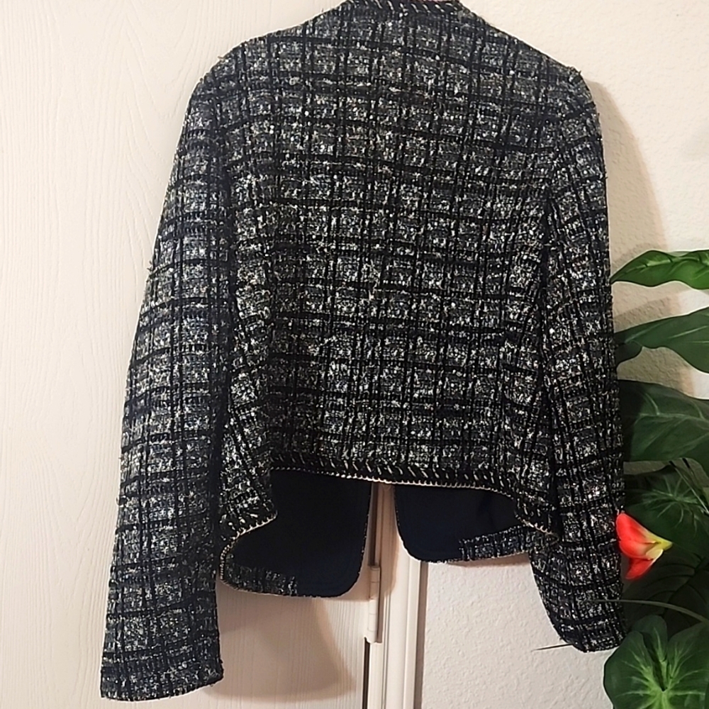 Express Jacket - Picture 4 of 10